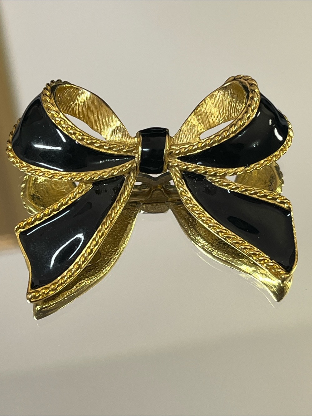 KJL for Avon Camelot Collection Black Enamel Bow Necklace Enhancer Pendant 1863